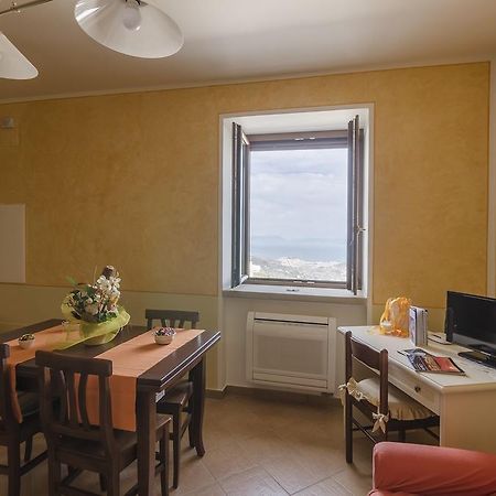 Al Casale Dei Nonni Acomodação com café da manhã Laureana Cilento Exterior foto
