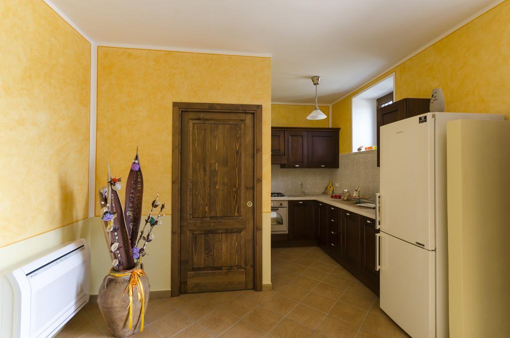 Al Casale Dei Nonni Acomodação com café da manhã Laureana Cilento Exterior foto