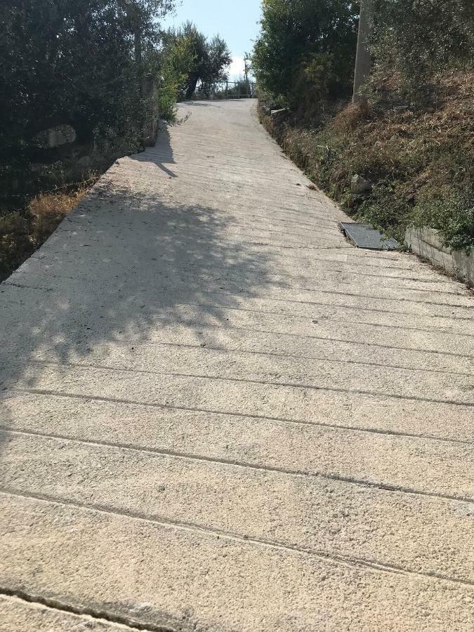 Al Casale Dei Nonni Acomodação com café da manhã Laureana Cilento Exterior foto